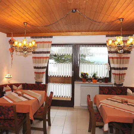 Penzion Gaestehaus Vogl 3*